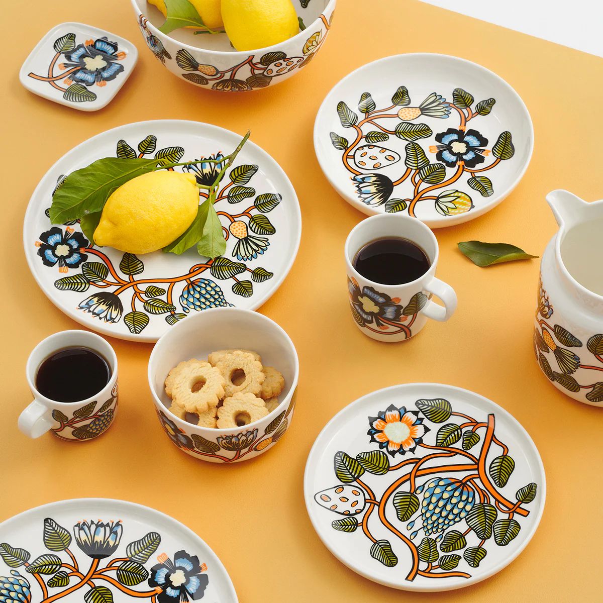 Marimekko Tiara Coffee Cup - Image 4