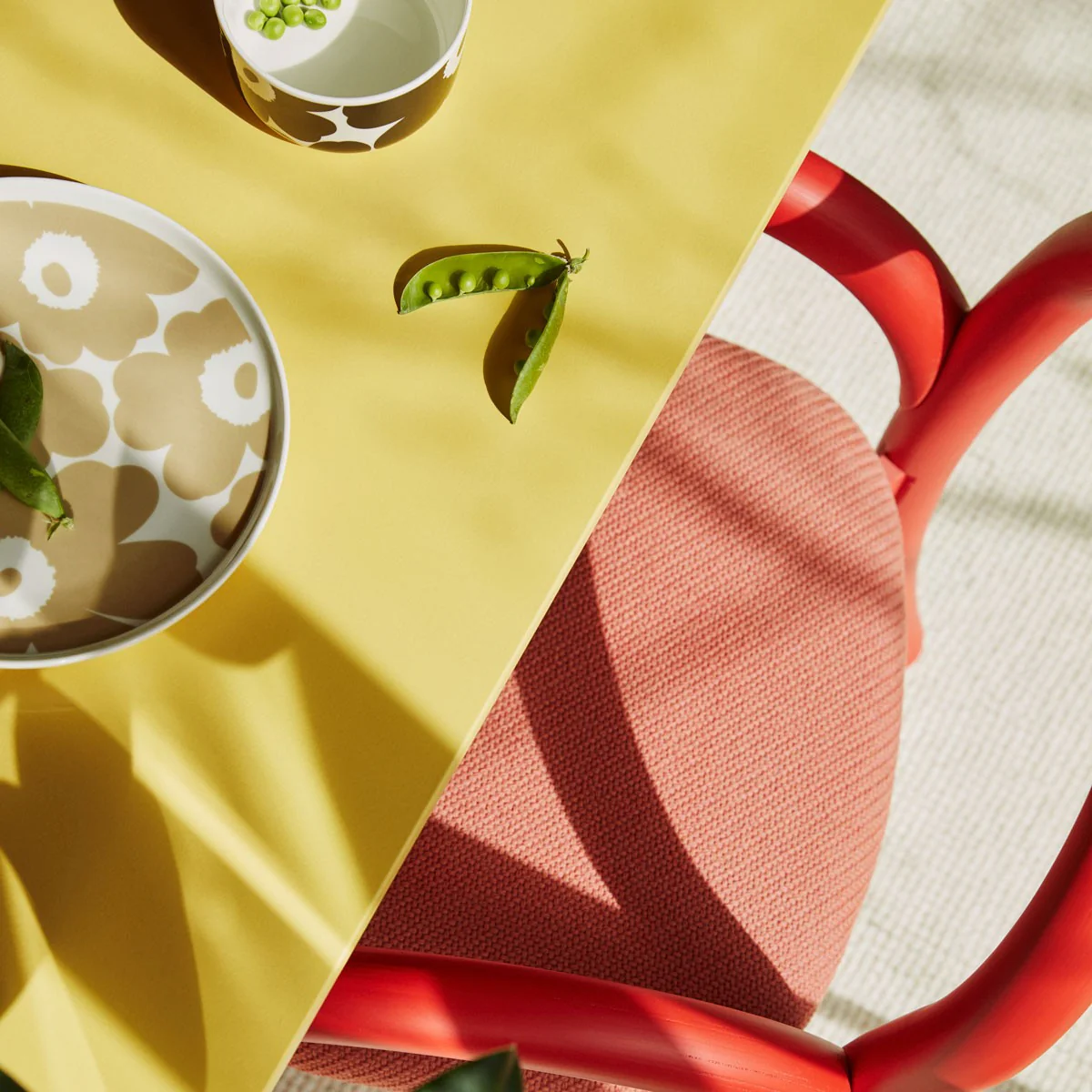 Marimekko Unikko White / Beige Dinner Plate - Image 3