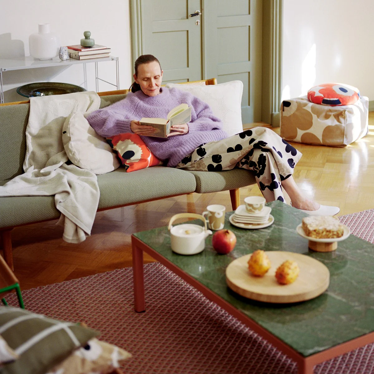 Marimekko Unikko White / Beige Mug - Image 3