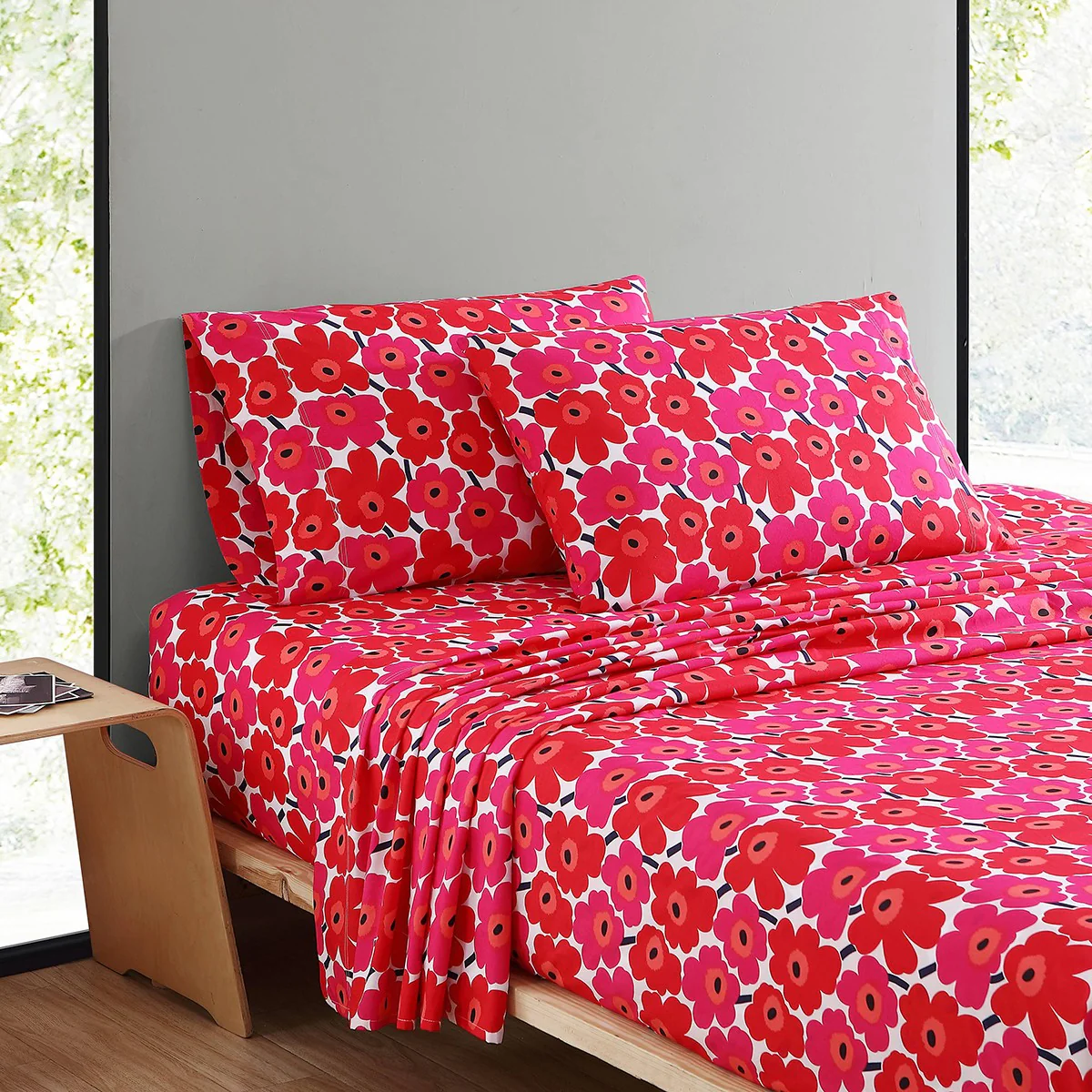 Marimekko Mini Unikko Red Full Sheet Set - Image 4