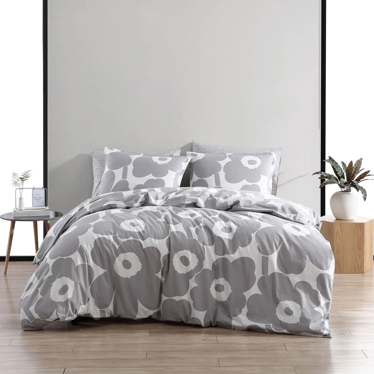 Marimekko Unikko Grey Full / Queen Duvet Cover Set - Image 3