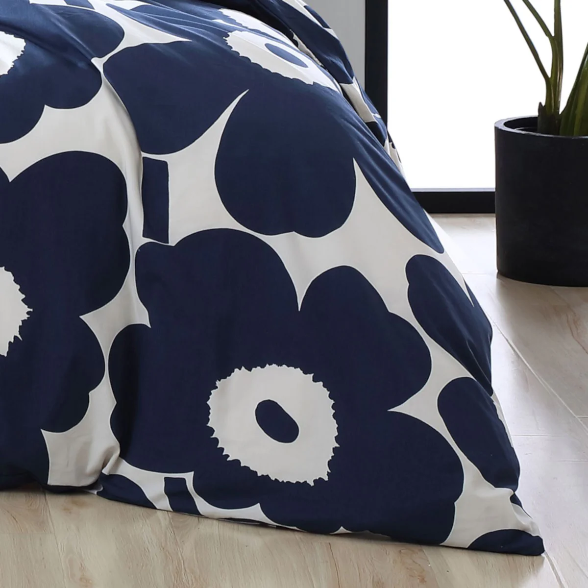 Marimekko Unikko Indigo Full / Queen Duvet Cover Set - Image 6