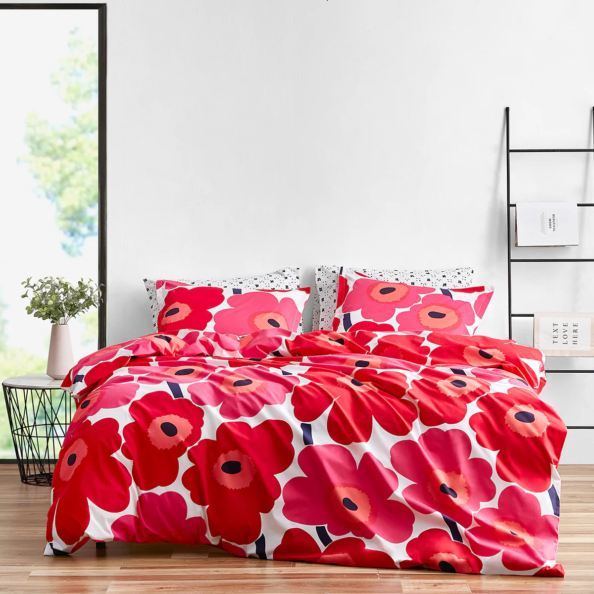 Marimekko Unikko Red King Duvet Cover Set - Image 8