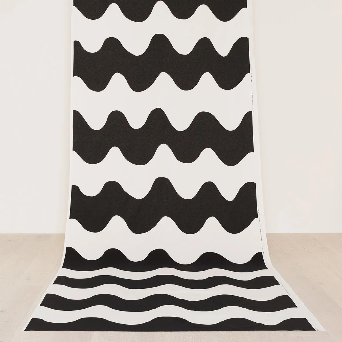 Marimekko White / Black Lokki Cotton Fabric - Image 3