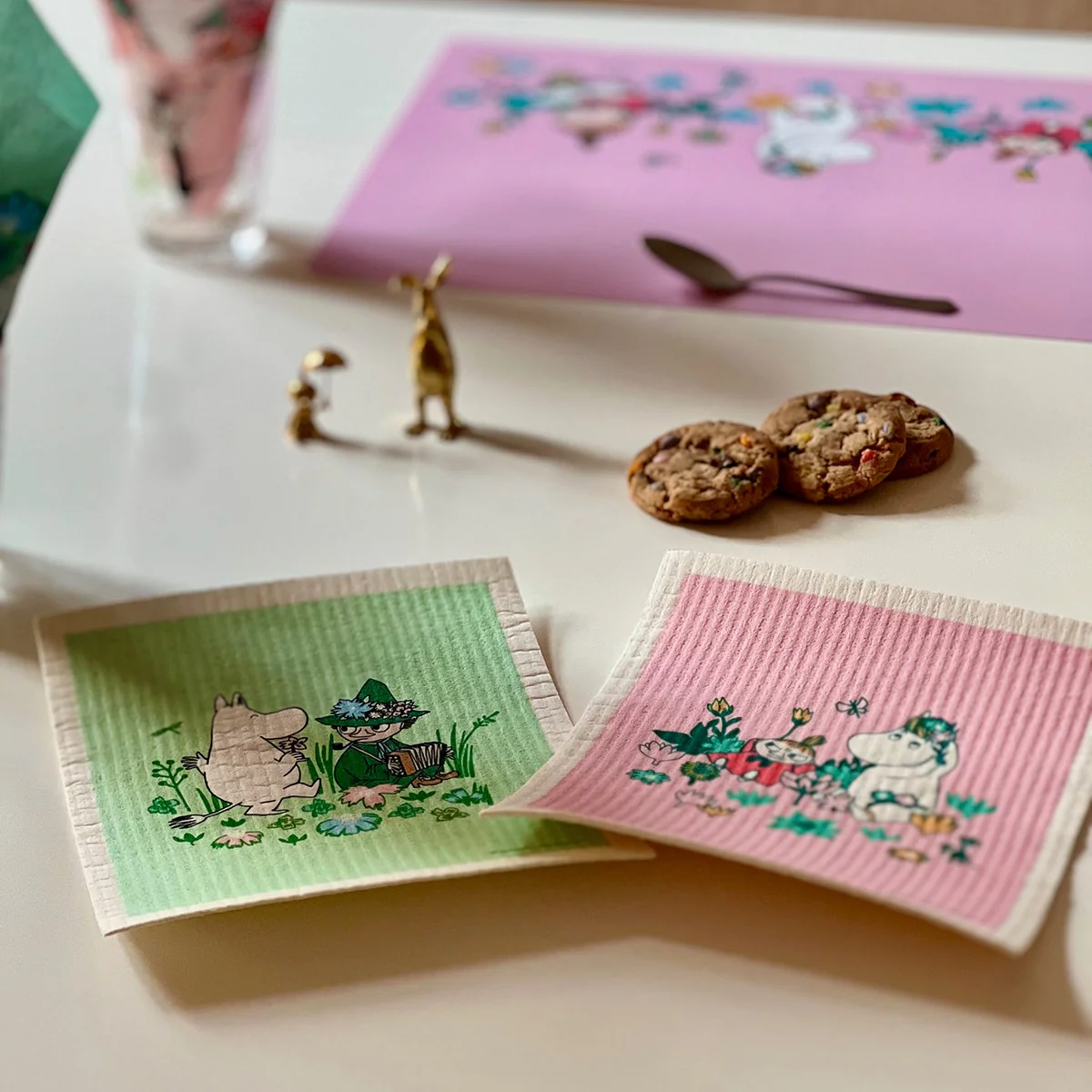 Moomintroll & Snufkin Green Cellulose Dishcloth - Set of 2 - Image 4