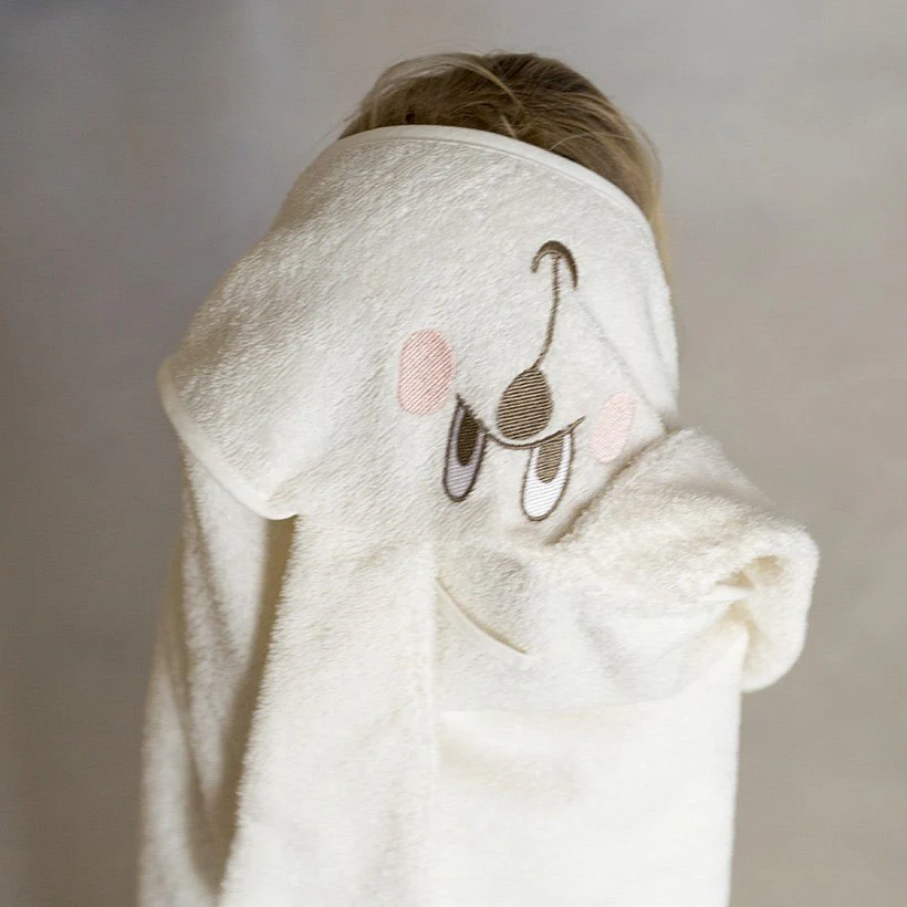 Pentik Halipupu White Hooded Terry Towel - Image 4