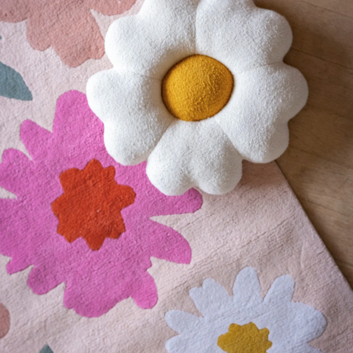 Pentik Kukka Pink / Multi Rug - Image 3