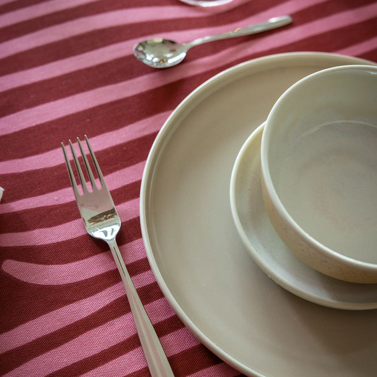 Pentik Vilja Red / Pink Coated Placemat - Image 2