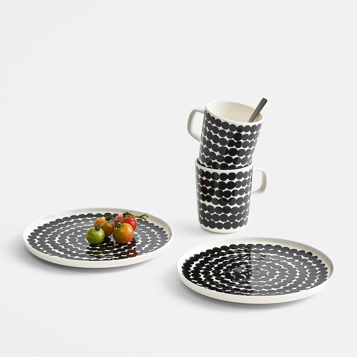 Marimekko Rasymatto Black / White Mug - Image 5