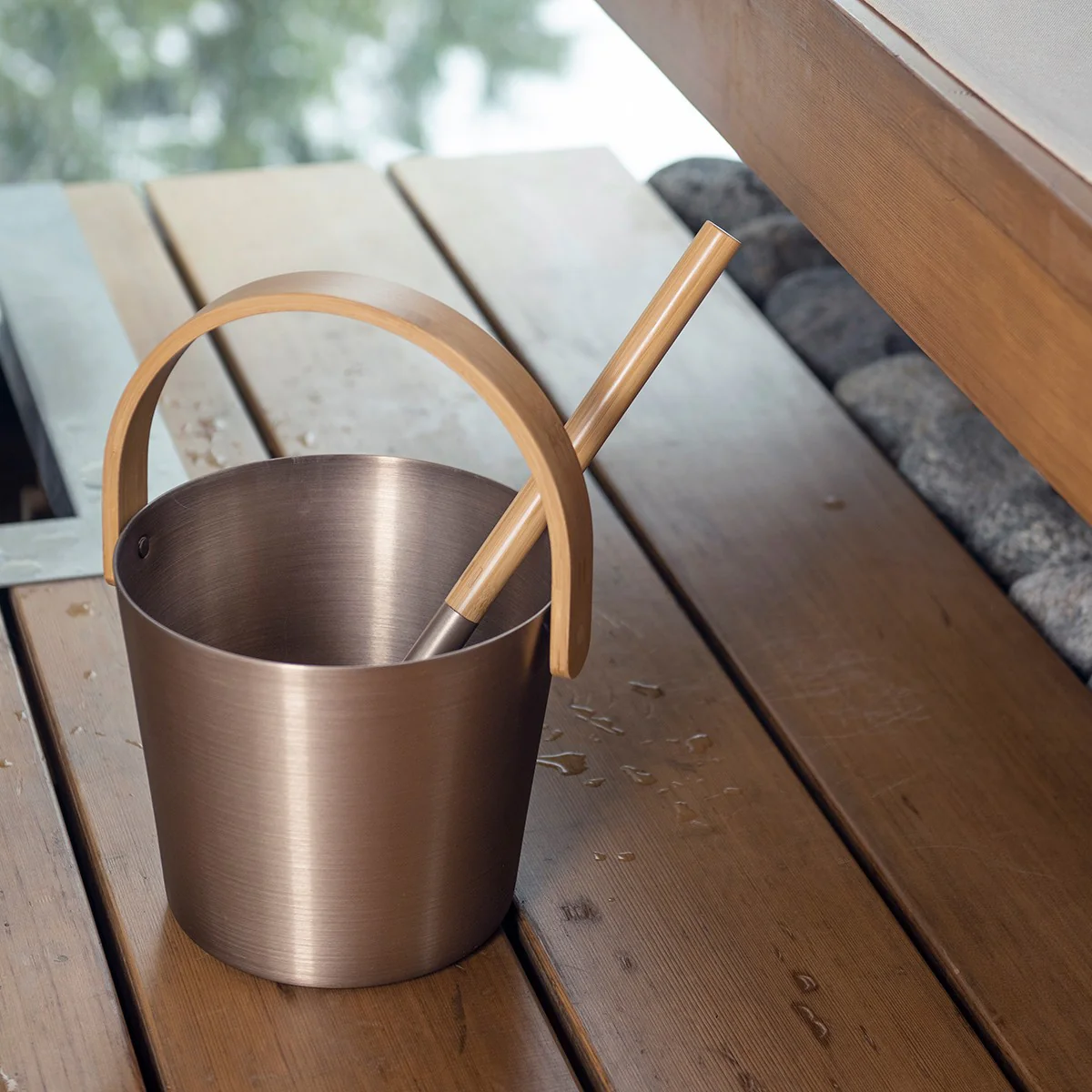 Rento Champagne Aluminum & Bamboo Sauna Ladle - Image 5