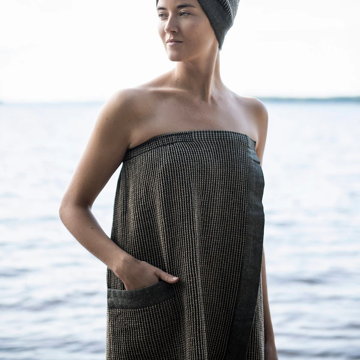 Rento Kenno Brown / Black Sarong Towel - Image 2
