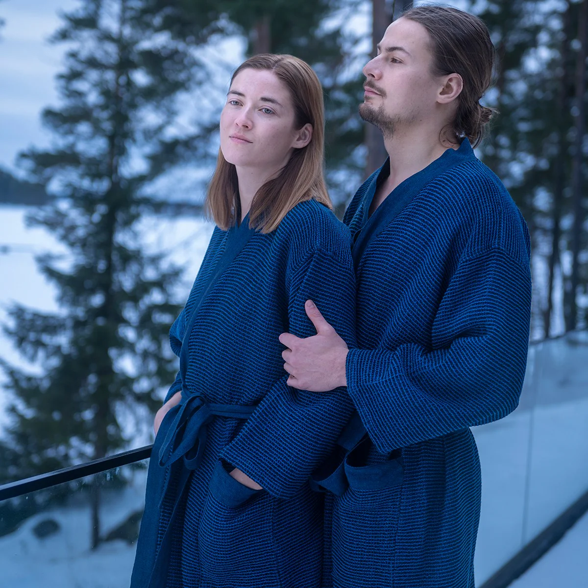 Rento Kenno Blue / Black Bathrobe - Image 2