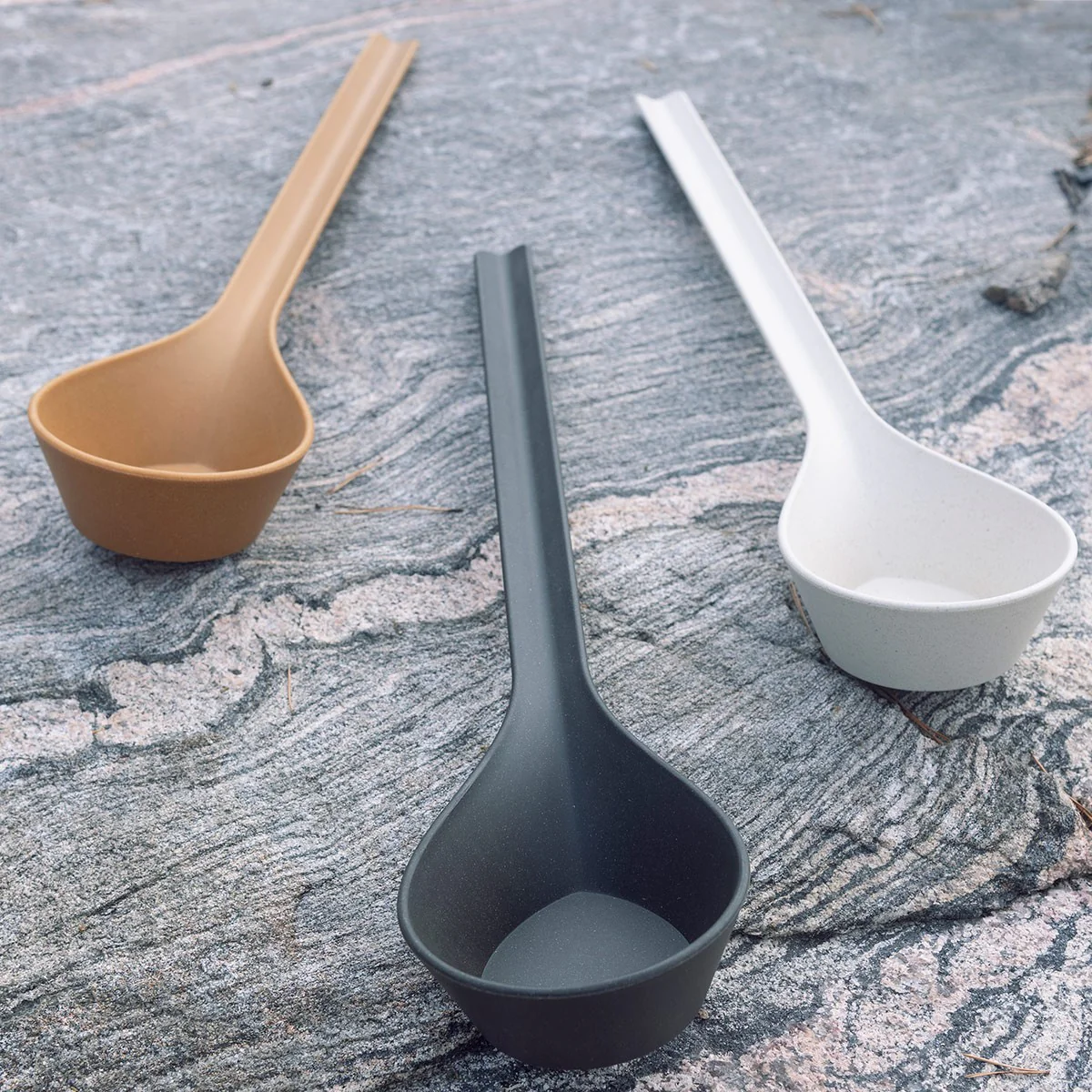 Rento Pisara Natural Speckled Brown Sauna Ladle - Image 4