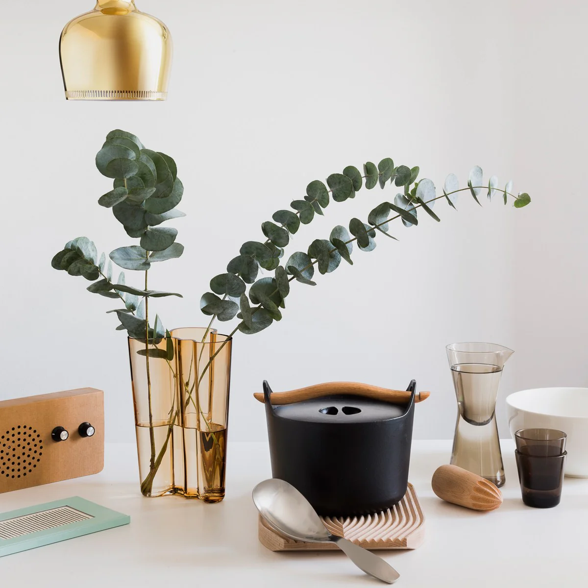 iittala Sarpaneva Cast Iron Pot - Image 4