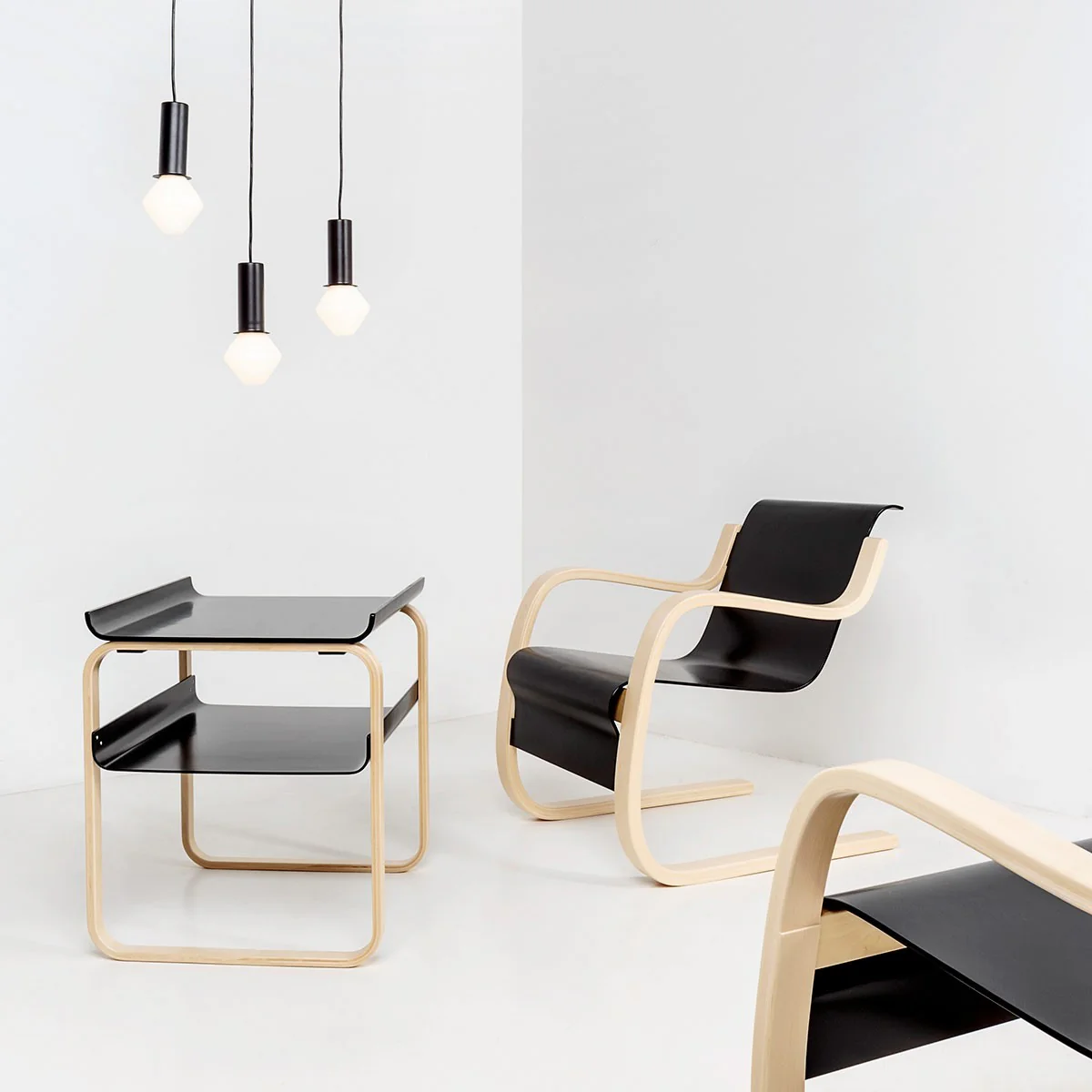 Artek Alvar Aalto Side Table 915 - Image 5