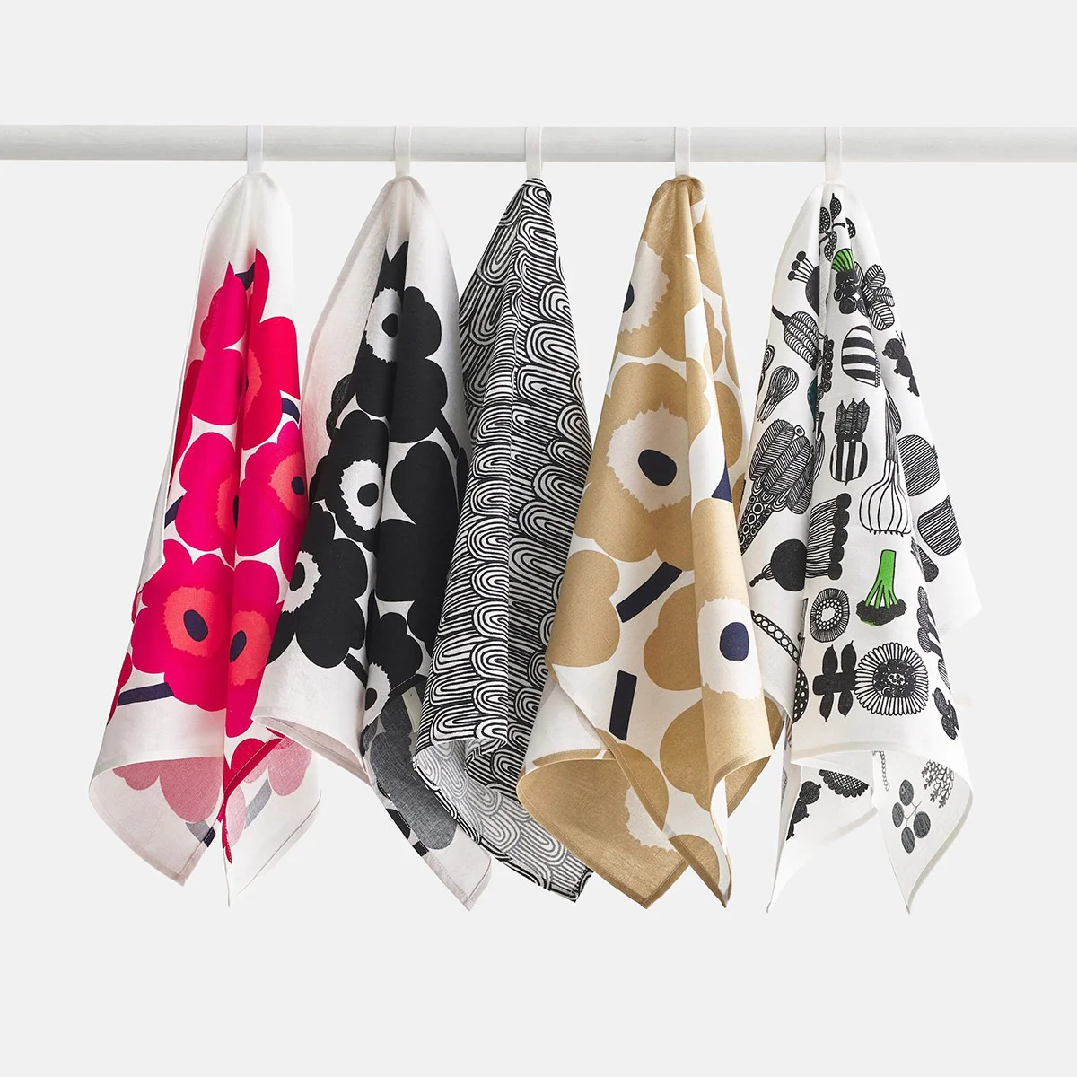 Marimekko Pieni Unikko Red Tea Towels - Set of 2 - Image 2